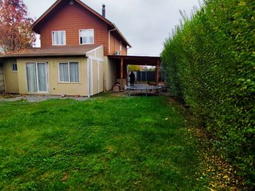SE VENDE CASA DE 4D Y 3B EN VALLE ALBORADA LINARES