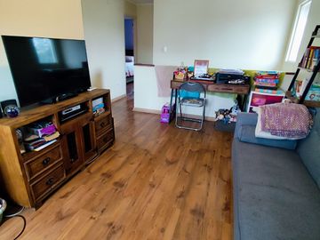 SE VENDE CASA DE 4D Y 3B EN VALLE ALBORADA LINARES