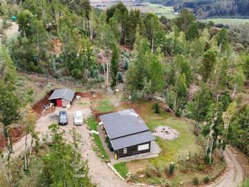 Parcela con Casa y Cabaña Sector Piedra Blanca $ 160.000.000.-