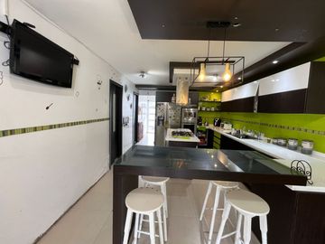 CASA INDEPENDIENTE DE VENTA EN SANGOLQUI