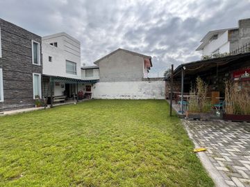 CASA INDEPENDIENTE DE VENTA EN SANGOLQUI