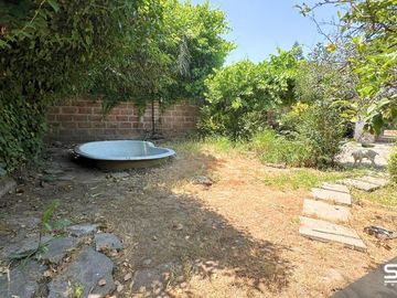 SE VENDE CASA EN LA REINA, EN LUGAR TRANQUILO Y EXCELENTE UBICACIÓN
