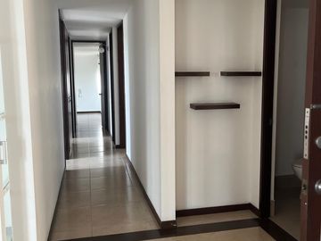 Venta Apartamento Cali Valle Tu nuevo hogar en La Flora: amplitud, comodidad y estilo