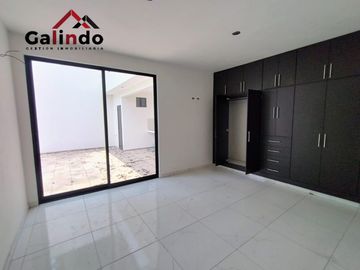 CASA NUEVA CON AMPLIOS ESPACIOS, DOBLE COCHERA, 4 RECAMARAS, CERCA USBI