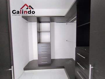 CASA NUEVA CON AMPLIOS ESPACIOS, DOBLE COCHERA, 4 RECAMARAS, CERCA USBI