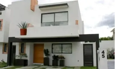 Hermosa casa esperando por ti!