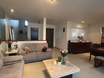 Casa en Venta Bosques de las cumbres sector C Monterrey N.L.