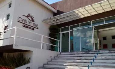 CASA EN VENTA DE RECUPERACION BANCARIA EN LOMAS DEL ANGEL, PUEBLA