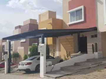 CASA EN VENTA DE RECUPERACION BANCARIA EN LOMAS DEL ANGEL, PUEBLA