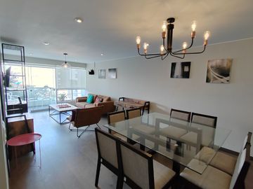 Oportunidad Vendo Dúplex en Pleno Miraflores a cuadras del Kennedy