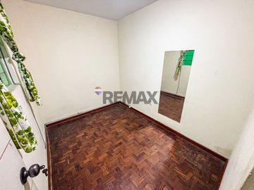 Venta De Casa Dentro De Quinta En Chorrillos