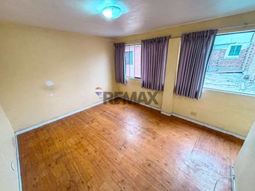 Venta De Casa Dentro De Quinta En Chorrillos