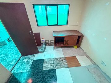 Venta De Casa Dentro De Quinta En Chorrillos