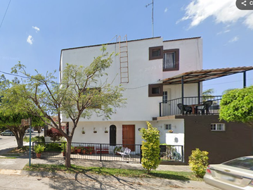 ¡¡¡ BONITA CASA EN REMATE BANCARIO !!!