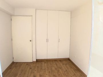 Ocasión! Se Vende Lindo y Amplio Departamento de Estreno, 2 Dormitorios en Barranco, a 1/2 cuadra de la Av. El Sol
