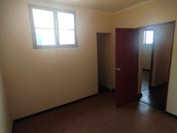 SE VENDE Departamento de 2 habitaciones – 77 m2 más aires
