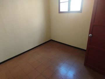 SE VENDE Departamento de 2 habitaciones – 77 m2 más aires