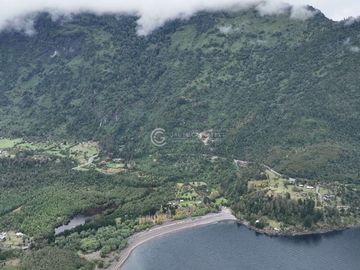 CAMPO 60 HA PLAYA EL ARENAL, LAGO RANCO
