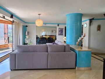 Venta de Penthouse Dúplex – El Poblado, Sector Milla de Oro
