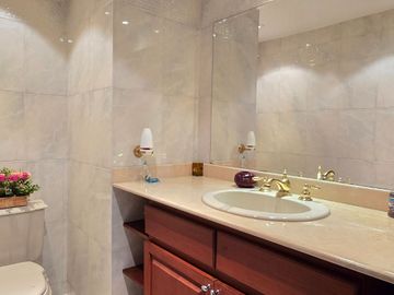 Venta de Penthouse Dúplex – El Poblado, Sector Milla de Oro