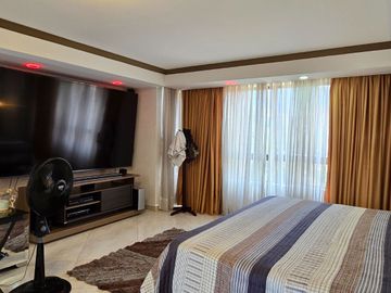 Venta de Penthouse Dúplex – El Poblado, Sector Milla de Oro