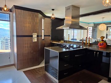 Venta de Penthouse Dúplex – El Poblado, Sector Milla de Oro