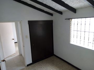 VENTA CASA BARRIO EL REFUGIO - CALI