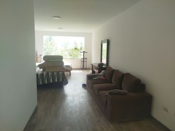 VENTA DE TERRENO EN SANTA EULALIA, PALLE