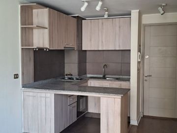 Arriendo departamento 1D 1B - Eleuterio Ramirez / San Francisco Santiago