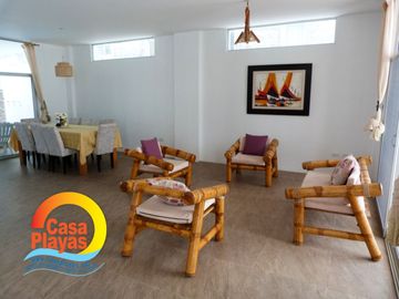 Casa Playas con Piscina de Venta en Villamil, Via a Data Km 6, a Pasos del Mar