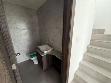 CASA EN VENTA EN SAMBORONDON CIUDAD CELESTE