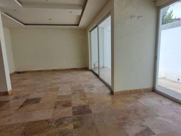Casa en Venta en Villa Magna de 4 niveles.