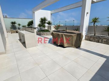 Alquiler De Departamento Con Vista Externa, Con Cochera Y Deposito