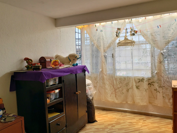 Casa en Venta en Los Héroes Tecámac, Sección Jardines