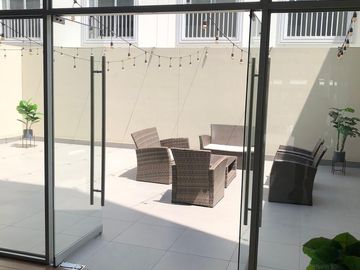 Se vende local comercial
