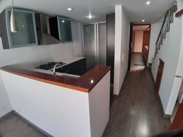 SE VENDE APARTAMENTO DE 74 M2 EN EDIFICIO COUNTRY EN EL BARRIO CONTADOR EN BOGOTA (USAQUEN)