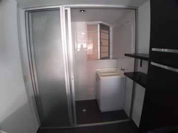 SE VENDE APARTAMENTO DE 74 M2 EN EDIFICIO COUNTRY EN EL BARRIO CONTADOR EN BOGOTA (USAQUEN)