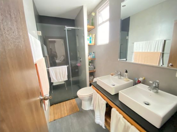 VENTA DE CASA EN URB. VILLAS DEL BOSQUE, VÍA A LA COSTA.