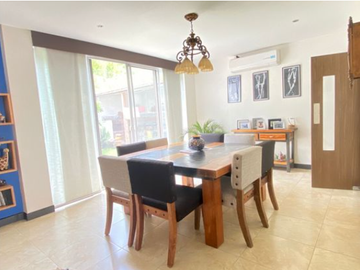 VENTA DE CASA EN URB. VILLAS DEL BOSQUE, VÍA A LA COSTA.