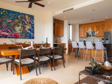 Penthouse con vista al mar, club de playa, en venta, Cosmo Residences, Huatulco