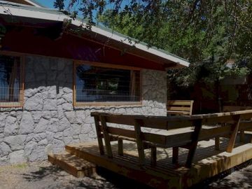 Hermosa casa orilla de lago  a pasos del centro de Pucon