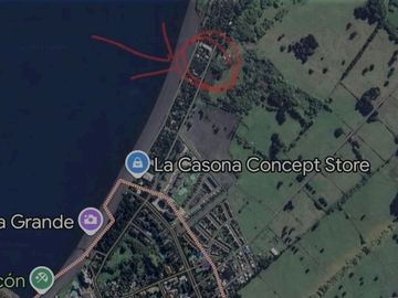 Hermosa casa orilla de lago  a pasos del centro de Pucon