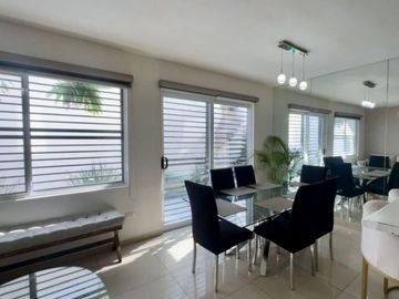 VENTA CASA EN SAMSARA SECTOR TRAVIATA...