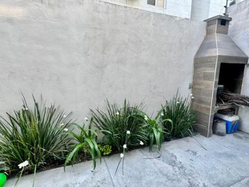 VENTA CASA EN SAMSARA SECTOR TRAVIATA...