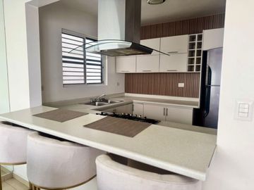 VENTA CASA EN SAMSARA SECTOR TRAVIATA...