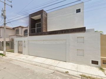 Venta de casa en Costa Real Saltillo, Coah.