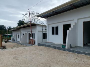 APARTMENT UNIT FOR SALE IN SAN JUAN SIQUIJOR SIQ0161