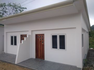 APARTMENT UNIT FOR SALE IN SAN JUAN SIQUIJOR SIQ0161
