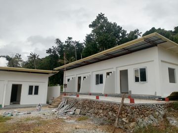 APARTMENT UNIT FOR SALE IN SAN JUAN SIQUIJOR SIQ0161