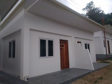 APARTMENT UNIT FOR SALE IN SAN JUAN SIQUIJOR SIQ0161